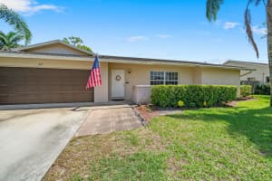 167 Ponce De Leon Street, Royal Palm Beach, FL 33411 - MLS#B26009860