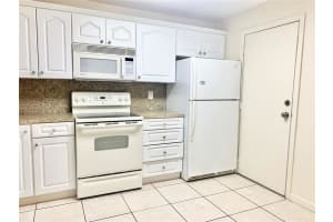 680 Tennis Club Drive, Fort Lauderdale, FL 33311 - MLS#B26009890