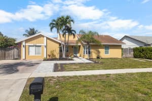 1127 9th Street, Boynton Beach, FL 33426 - MLS#B26009946
