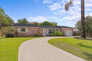 324 Sandpiper Avenue, Royal Palm Beach, FL 33411 - MLS#B26009948