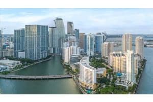 801 Brickell Key Boulevard 2805, Miami, Fl 33131, Miami