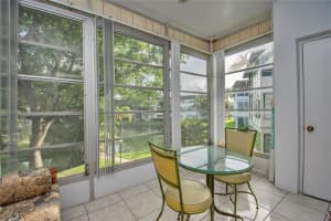 5171 Oakland Park Boulevard, Lauderdale Lakes, FL 33313 - MLS#B26009957