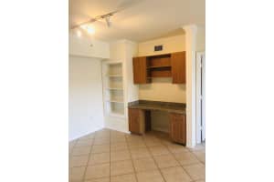 6510 Emerald Dunes Drive, West Palm Beach, FL 33411 - MLS#B26009958