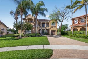 659 Cresta Circle, West Palm Beach, FL 33413 - MLS#B26009961
