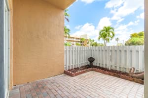 7623 Southampton Terrace, Tamarac, FL 33321 - MLS#B26009972