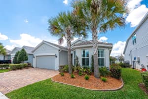 10460 Captiva Drive, Port Saint Lucie, FL 34953 - MLS#B26009978