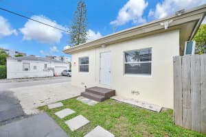1744 Madison Street, Hollywood, FL 33020 - MLS#B26009994