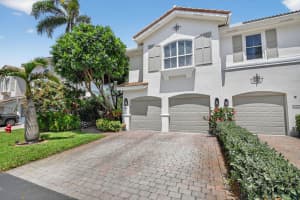 106 Las Brisas Circle, Hypoluxo, FL 33462 - MLS#B26010046