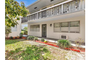 5 Markham A , Deerfield Beach, FL 33442 - MLS#B26010066