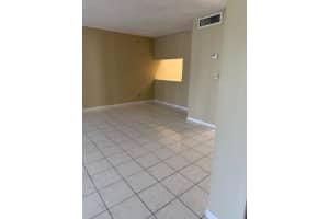 1750 Congress Avenue, West Palm Beach, FL 33401 - MLS#B26010070