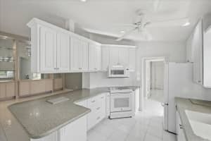 1253 Bentley Circle, Port Saint Lucie, FL 34986 - MLS#B26010082