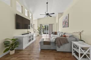 6578 Geneva Street, Lake Worth, FL 33467 - MLS#B26010084