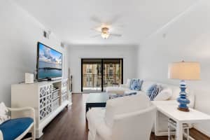 4905 Midtown Lane, Palm Beach Gardens, FL 33418 - MLS#B26010088