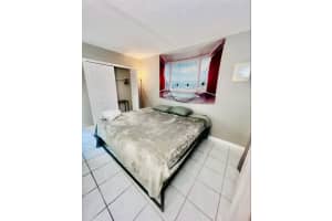 328 1st Street, Pompano Beach, FL 33060 - MLS#B26010111