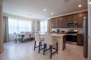 4601 Pinehurst Trl Trail, Oakland Park, FL 33309 - MLS#B26010125