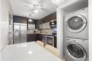 3001 Palm Aire Drive, Pompano Beach, FL 33069 - MLS#B26010137