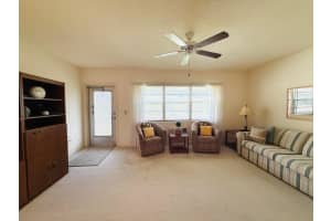 135 Easthampton , West Palm Beach, FL 33417 - MLS#B26010205