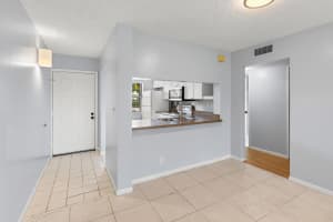 12962 Briarlake Drive, Palm Beach Gardens, FL 33418 - MLS#B26010207