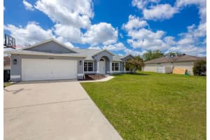 5905 Hann Drive, Port Saint Lucie, FL 34986 - MLS#B26010216