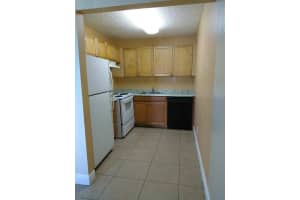 1205 Meadows Circle, Boynton Beach, FL 33436 - MLS#B26010220