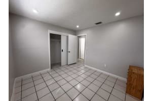 933 16th Place, Fort Lauderdale, FL 33315 - MLS#B26010222