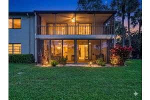 8410 Casa Del Lago , Boca Raton, FL 33433 - MLS#B26010227