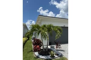 187 Via Sangro , Port Saint Lucie, FL 34952 - MLS#B26010247
