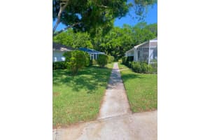 2802 Pin Oak Court, Palm Beach Gardens, FL 33410 - MLS#B26010256