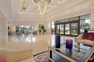 100 Birch Road, Fort Lauderdale, FL 33316 - MLS#B26010262