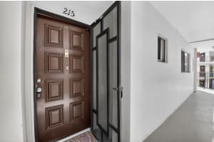 5100 Las Verdes Circle, Delray Beach, FL 33484 - MLS#B26010278