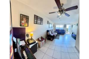 7400 5th Place, Margate, FL 33063 - MLS#B26010281