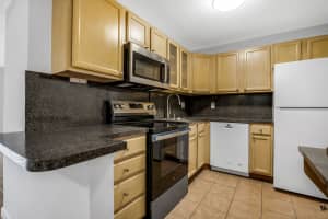 490 20th Street, Boca Raton, FL 33431 - MLS#B26010297
