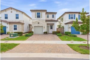 2324 Nw 130th Street, Miami, Fl 33167, Miami