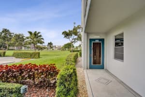 1020 Lincoln , Boca Raton, FL 33434 - MLS#B26010299