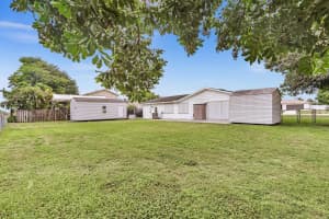 7313 Oakmont Drive, Lake Worth, FL 33467 - MLS#B26010308