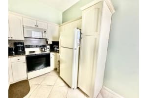 5430 Venetia Court, Boynton Beach, FL 33437 - MLS#B26010323