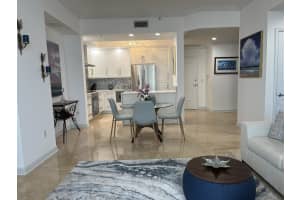 801 Olive Avenue, West Palm Beach, FL 33401 - MLS#B26010325