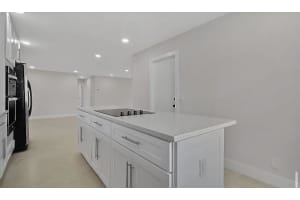 219 13th Street, Deerfield Beach, FL 33441 - MLS#B26010339