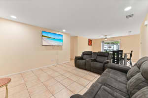 2441 University Terrace, Port Saint Lucie, FL 34952 - MLS#B26010343