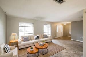 8460 Southampton Drive, Miramar, FL 33025 - MLS#B26010355