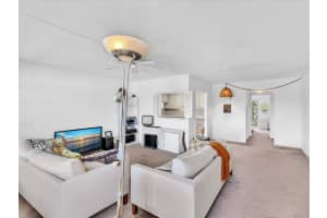 289 Fanshaw , Boca Raton, FL 33434 - MLS#B26010380