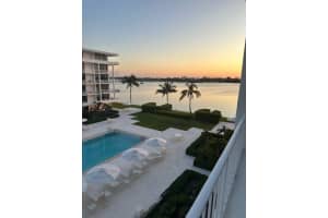 2784 Ocean Boulevard, Palm Beach, FL 33480 - MLS#B26010382