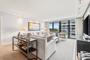 2784 Ocean Boulevard, Palm Beach, FL 33480 - MLS#B26010382