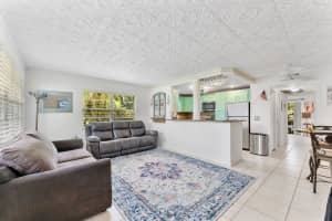 269 Ventnor , Deerfield Beach, FL 33442 - MLS#B26010424
