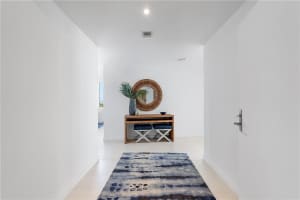 2200 Ocean Boulevard, Fort Lauderdale, FL 33305 - MLS#B26010435