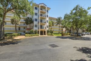 2105 Lavers Circle, Delray Beach, FL 33444 - MLS#B26010466