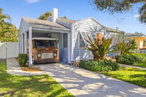 918 Palmway , Lake Worth Beach, FL 33460 - MLS#B26010469