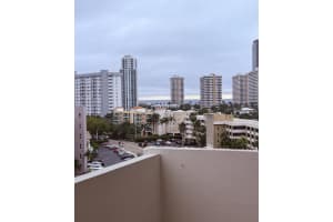 401 Golden Isles Drive, Hallandale Beach, FL 33009 - MLS#B26010477