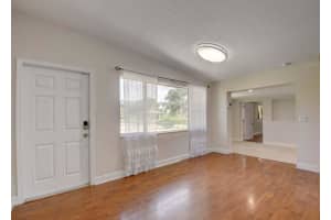 612 Hibiscus Drive, Royal Palm Beach, FL 33411 - MLS#B26010502