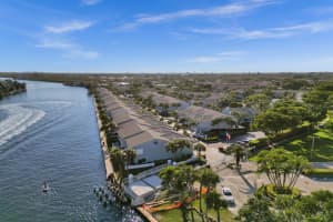 876 Jeffery Street, Boca Raton, FL 33487 - MLS#B26010508